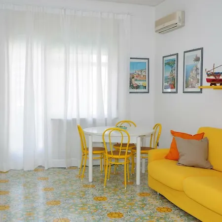 La Barchetta * مايوري